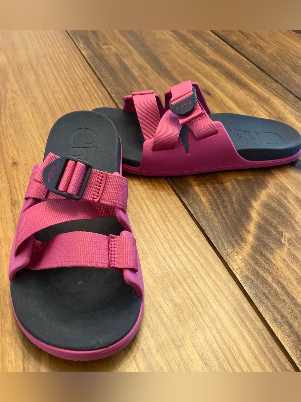 Chaco Chillos Slides Sandals EUC